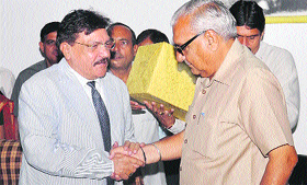 Chief Minister Bhupinder Singh Hooda and HIPA Director-General RS Dalal at the inauguration of the 88th foundation cource for officers of central services at HIPA, Gurgaon, on Tuesday.