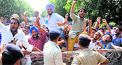 NSUI workers hold a protest