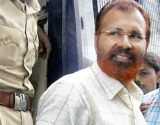DG Vanzara at a court. 