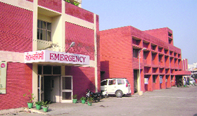 The community centre at Mandi Ahmedgarh is grappling with staff shortage. The centre caters to residents of over 30 villages.