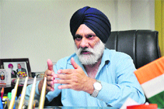 Prof Mohan Paul Singh Ishar, Vice-Chancellor, University of Jammu.