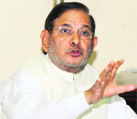 Janata Dal (United) president Sharad Yadav addresses a press conference in Srinagar on Tuesday. 