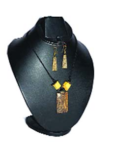 Cocunut shell jewellery