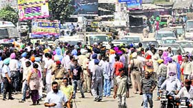 The blockade on the highway in Kharar on Sunday