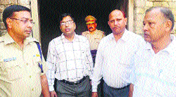 SC Commission members led by its regional director Raj Kumar Chhanena meet the family of the minor girl, who committed suicide on Sunday, in Kalayat