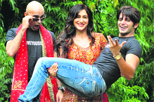  (L-R) Raghu Ram, Teejay Sidhu and Karanvir Bohra 