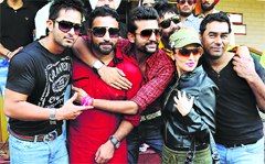 Star cast of 'Young Malangs' promote their film in Ludhiana on Wednesday. Tribune photo: Himanshu Mahajan 