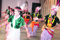 Manipuri artistes present a cultural item at the North-Eastern Folk Art Meet at Gita Niketan Avasiya Vidyalaya in Kurukshetra. Photo: DR Vij