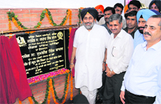 Deputy Chief Minister Suhbir Singh Badal inaugurates the joggers park near Rose Garden in Bathinda on Monday.