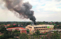 Heavy smoke rises from the Westgate Mall in Nairobi on Monday.  AP/PTI