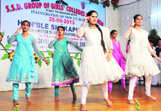 Artistic portrayal: Students of SSD Girls College present a dance-drama, based on a poem written by Kapil Sibal, interspersed with songs, in Bathinda on Wednesday.