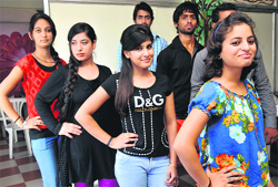Participants perform during the talent hunt Talaash-e-Hunar Season 2 semifinal at the National Institute of Fashion Design (NIFD) in Jammu on Wednesday. Tribune Photo: Inderjeet Singh