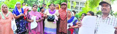 The women who were targeted by pickpockets during a cancer detection camp at Lord Mahavir Civil Hospital, Ludhiana; and (right) a patient shows prescription asking him to get tests done from a private laboratory.