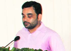 A speaker conducts a maths workshop at Panjab University on Sunday