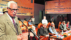 Governor NN Vohra addresses the valedictory function of the conference on empowerment of women panchayat members in Srinagar on Sunday