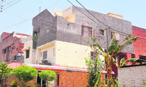 CHB houses at Sector 45.