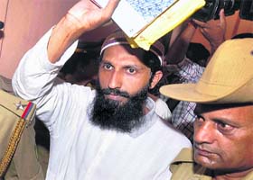 LeT terrorist Tadiyantavide Naseer being produced in a NIA court in Kochi on Tuesday