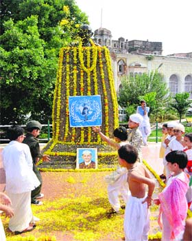 Remembering Gandhi: Children dress up as Mahatma Gandhi to spread the message of peace and brotherhood at Mubarak Mandi Complex in Jammu on Wednesday