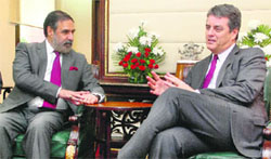 World Trade Organisation chief Roberto Azevedo (R) with Commerce Minister Anand Sharma in New Delhi on Monday