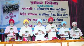 Dignitaries at the launch of the book, "Jang Hind Punjab Di", in Amritsar on Thursday.