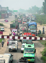 A view of a traffic jam in Jammu. Tribune photo: Anand Sharma