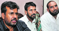 Dodhi Gujjar Association president Jameel Choudhary addresses mediapersons in Jammu on Friday. Tribune photo: Inderjeet Singh