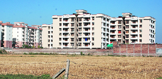 With over 10,000 flats on offer Zirakpur currently has over supply of residential units