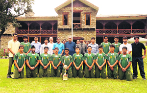 The Kasiga School football team with Uttarakhand Chief Minister Vijay Bahuguna.