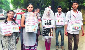 Youngsters sensitise residents against social evils during a youth fest in Ludhiana