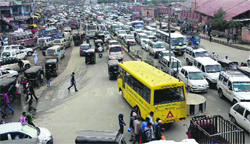 A congested view of Lal Chowk in Srinagar on Monday. Photo: Yawar Kabli
