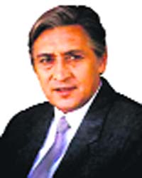 Victor Bannerjee