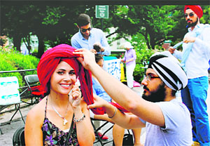 Tie -up: Turban Day celebrations by Surat Initiative. 