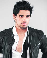 Canvas calling: Siddharth Malhotra