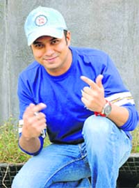 BEAT IT: DJ Ashish Nagpal Photo: Manoj Mahajan