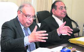 Justice Vijendra Jain (retd), Chairman, Uttarakhand State Human Rights Commission, addresses mediapersons in Dehradun on Monday