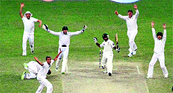 South Africans go up in appeal on Day Three of the second Test in Dubai on Friday
