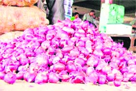 Onions at Sabzi Mandi in Amritsar