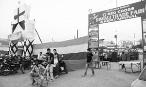 No police personnel and metal detectors were evident at the entrance to the Diwali trade fair in Sector 5, Panchkula, on Monday. 