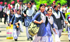 The absence of clear guidelines is coming in the way of proper implementation of the RTE Act.