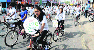 DPS students raise awareness against use of crackers in Bathinda. 