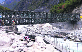 An embankment being constructed on the way to Badrinath
