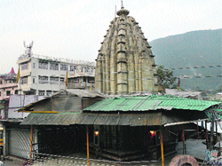 The ancient Mahamrityunjay temple in Mandi. 