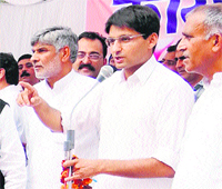 Rohtak MP Deepender Hooda addresses a gathering in Karnal on Wednesday. Photo: Ravi Kumar