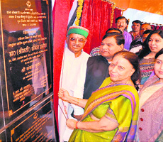 Finance Minister Indira Hridayesh inaugurates development projects worth Rs 9.59 crore in Haridwar on Saturday. 