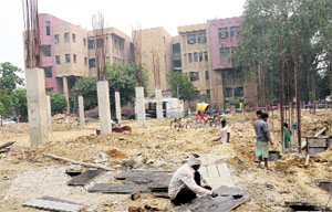 The construction of the new building of MHC at Civil Hospital, Jalandhar, going on at a war footing.