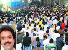 HJC chief Kuldeep Bishnoi (inset) addresses a gathering at Gohana from his Vijay Rath on Sunday.