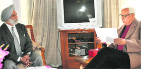 Vice Chancellor of the University of Jammu Prof MPS Ishar with Governor NN Vohra at Raj Bhawan in Jammu.