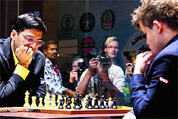 Viswanathan Anand and Magnus Carlsen during their sixth match at FIDE World Chess Championship in Chennai on Saturday