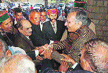 Major Vijay Singh Mankotia (retd) re-elected as president, Himachal Pradesh Ex-servicemen League, at Dharamsala