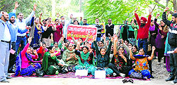 Teachers and employees of aided schools in Bathinda district raise slogans against the Punjab Government outside the office of the Deputy Commissioner on Tuesday